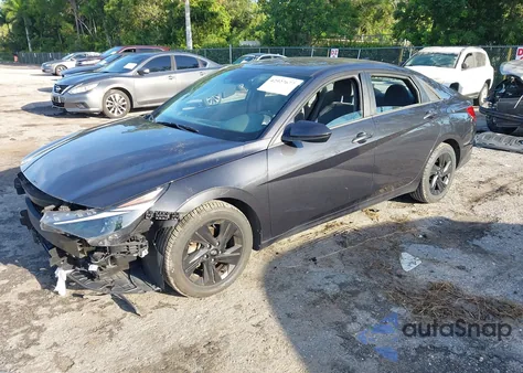 2021 Hyundai Elantra Sel z USA, uszkodzony, nr VIN 5NPLS4AG5MH052002